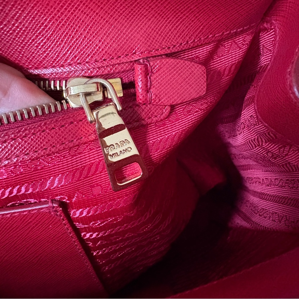 ❤️SOLD❤️❤️Prada Galleria large Saffiano double zip leather bag - Picture 12 of 16